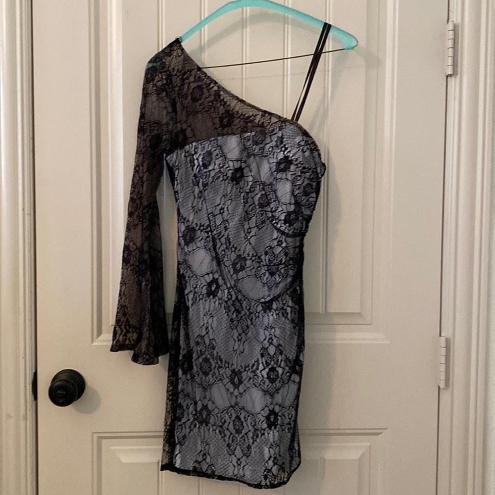 Hailey by Adrianna Papell dress